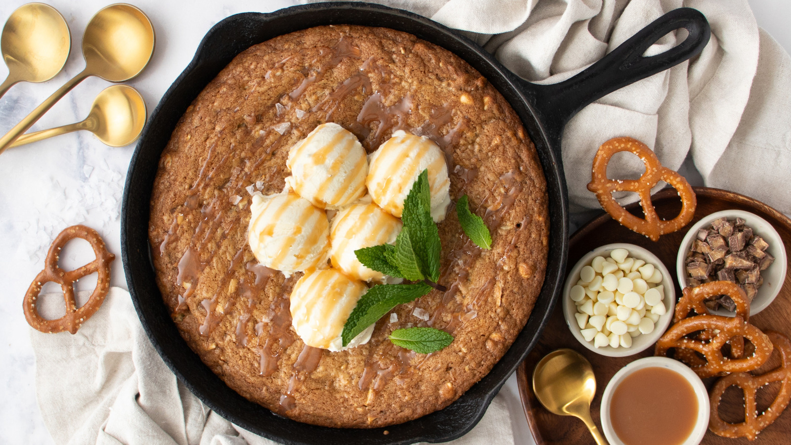 Copycat Outback Steakhouse Salted Caramel Cookieレシピ