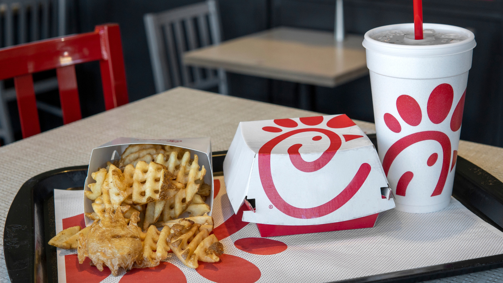 Chick-Fil-A のワッフルフライのアップデートはすでに顧客の 1 年を台無しにしています