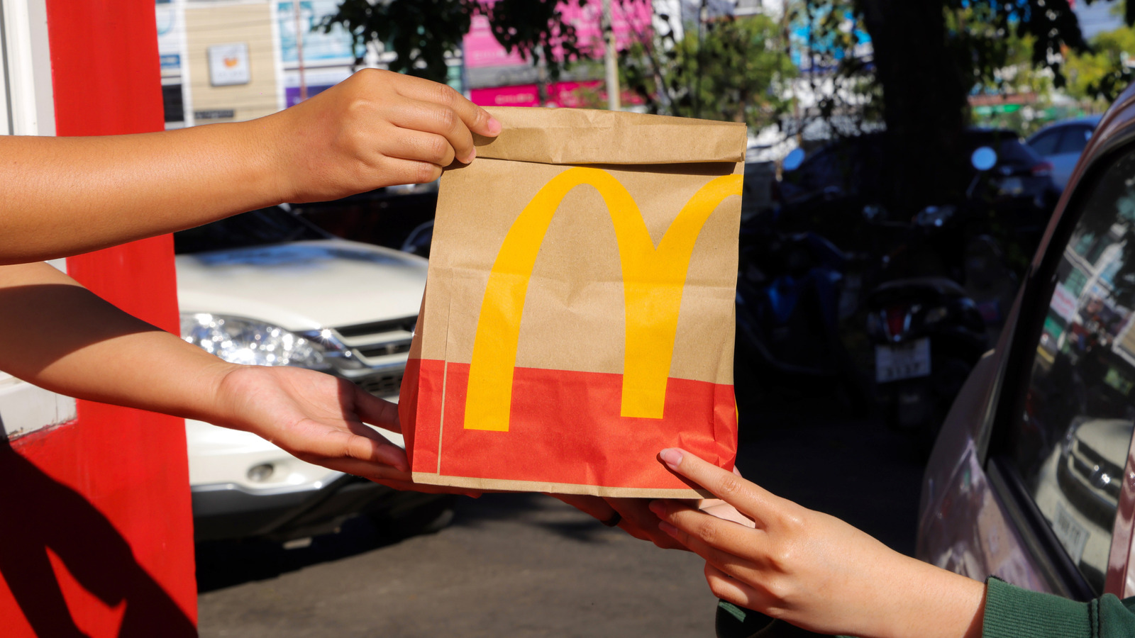 マクドナルドのベストセラーアイテムは肉のハンバーガーではありません